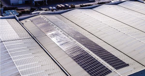 Партнер SPAR Ірландія встановила 800 сонячних панелей у дистрибуційному центрі як частину стратегії сталого розвитку