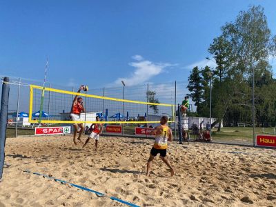 На Світязі відбувся етап чемпіонату України з пляжного волейболу за підтримки мереж SPAR та "Наш Край"
