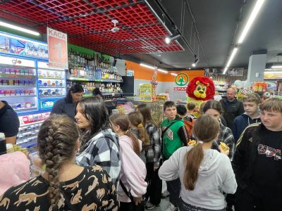 У с. Вовчинець на Івано-Франківщині відкрився новий магазин SPAR