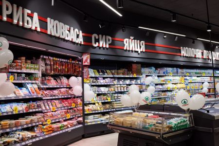В Ужгороді відкрився новий супермаркет SPAR
