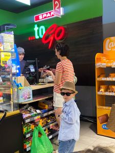 Новий SPAR у Славуті відкрив двері для своїх покупців