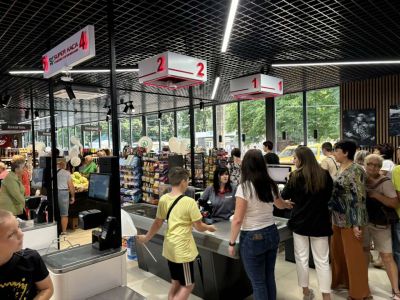 Новий європейський супермаркет SPAR запрацював на Івано-Франківщині