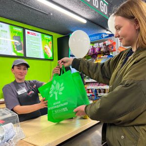 У родині SPAR відбулося свято відкриття супермаркет SPAR у Любешові