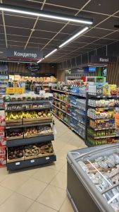 У Нововолинську відкрився новий супермаркет SPAR